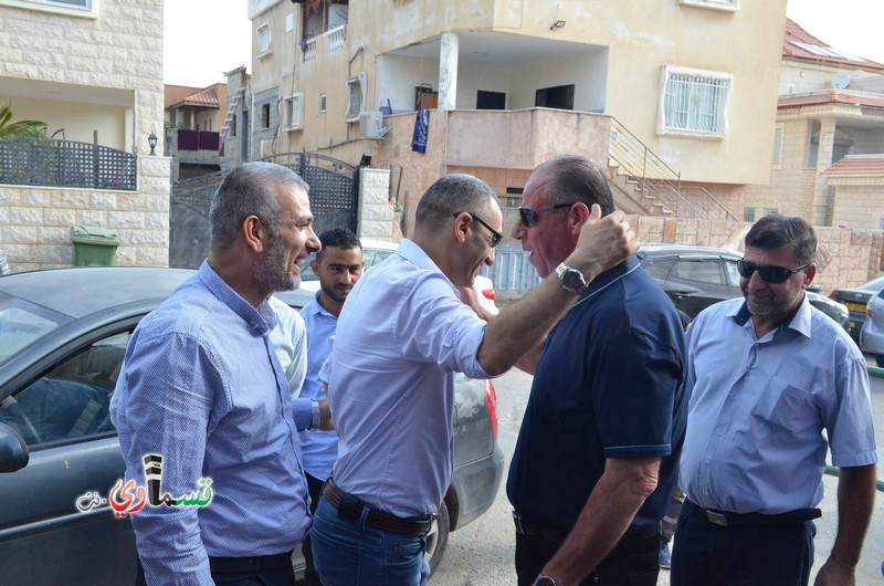 كفرقاسم- فيديو: نواب وأعضاء المجلس البلدي يشاركون الطلاب افتتاح عامهم الدراسي  باجواء بهيجة .